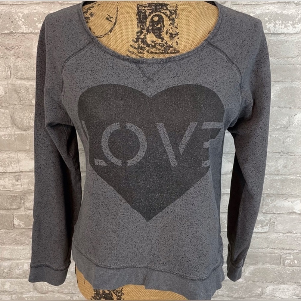 🖤 life is good sweatshirt - classic fit